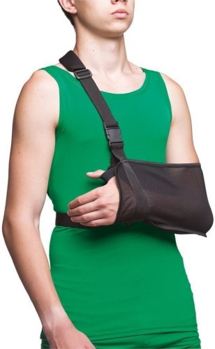 Бандаж для руки підтримуючий з додатковою фіксацією MEDTEXTILE (черный)